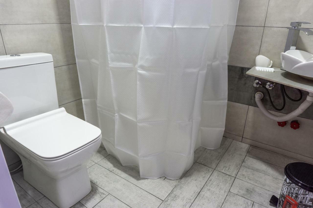 Guesthouse Kado Tbilisi Eksteriør bilde