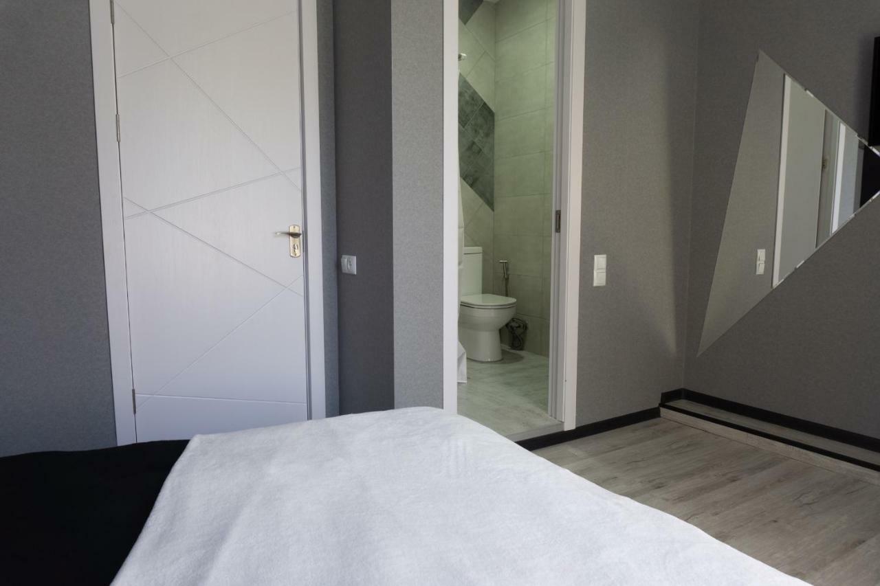Guesthouse Kado Tbilisi Eksteriør bilde