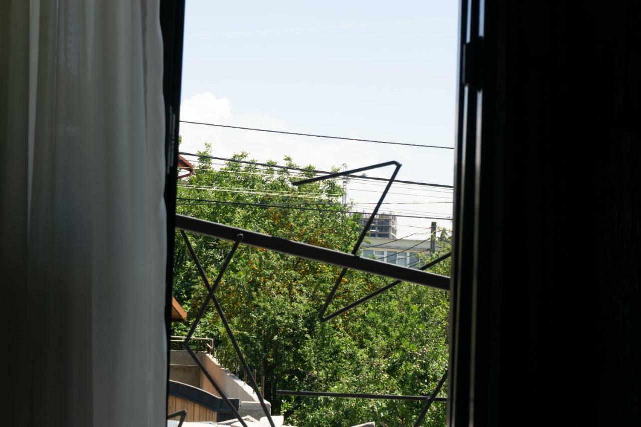 Guesthouse Kado Tbilisi Eksteriør bilde